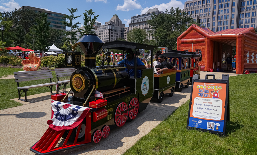 Trackless Train at Kids World 2024