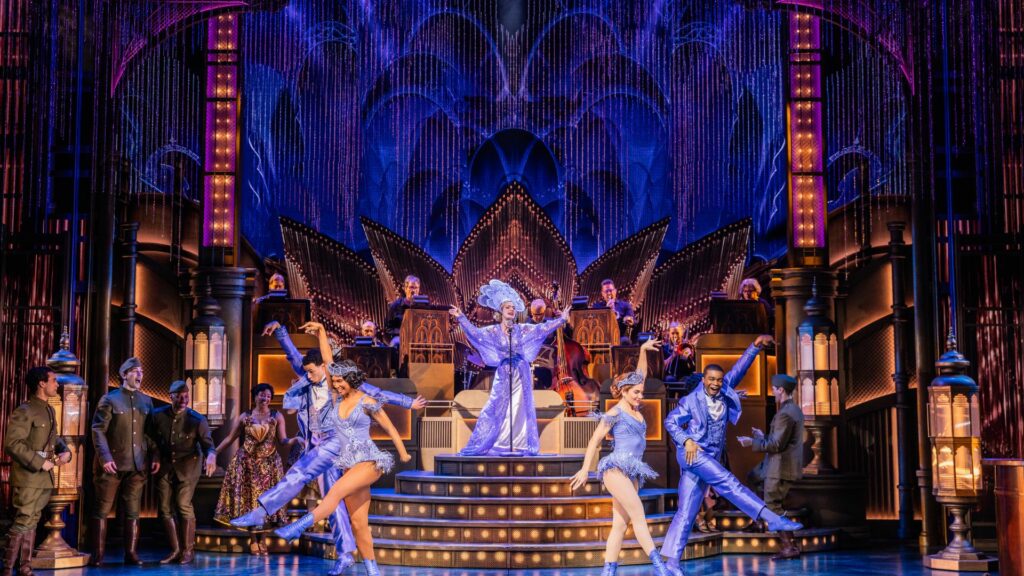 the-great-gatsby-the-national-theatre